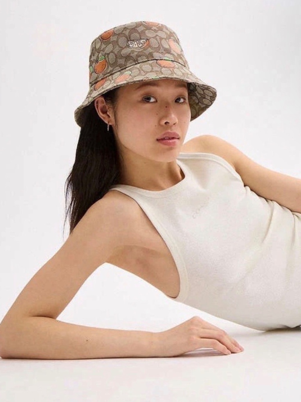 NEW Coach SIGNATURE RETRO ORANGE PRINT BUCKET HAT M/L CAP90 - NWT - Picture 4 of 6